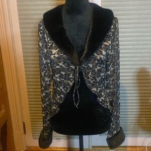 Women’s Superdown cardigan.‎ Size M. NWT. Excellent condition